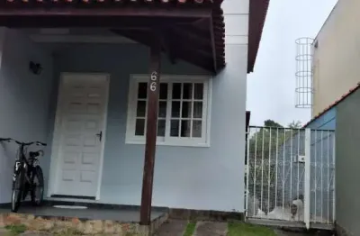 Sobrado em condomínio fechado 4 dormitórios sendo uma 1 suíte 2 vagas lazer completo