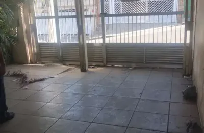 Casa com 3 quartos à venda na Rua Dolores Garcia Merino, 39, Taboão, Diadema