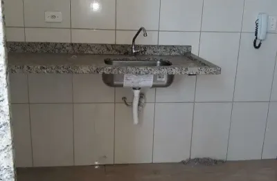 Casa comercial para alugar na Rua Rússia, 43, Taboão, Diadema