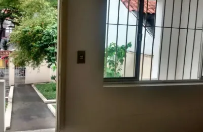 Casa comercial para alugar na Avenida Vereador Juarez Rios de Vasconcelos, 280, Centro, Diadema