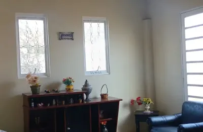 Casa com 3 quartos à venda no Jardim dos Gomes, São José do Rio Preto 