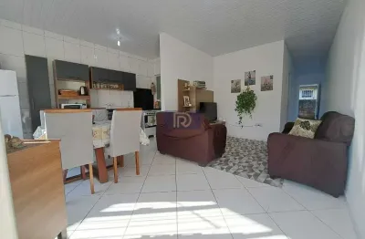 Casa com 2 quartos à venda no Forquilhas, São José 