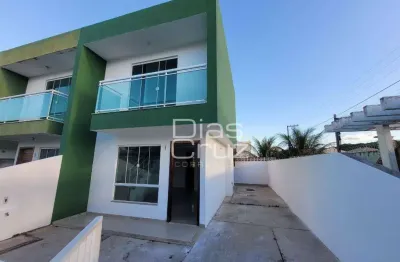 Casa duplex com suíte em chácara mariléa - conforto e localização privilegiada!