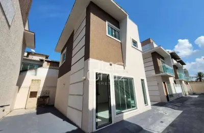 Linda casa duplex, exclusivamente oferecida pela dias & cruz corretora no desejado bairro jardim mariléa!