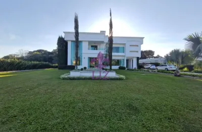 Linda casa a venda no condomínio anhangava em quatro barras