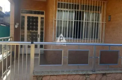Duas casas em condomínio, 5 quartos, 2 suites, 4 banheiros, 3 salas, 2 varandas e terraço no parque anchieta