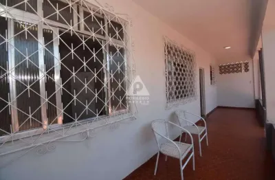Casa com 3 quartos à venda na Rua Latife Luvizaro, --, Marechal Hermes, Rio de Janeiro