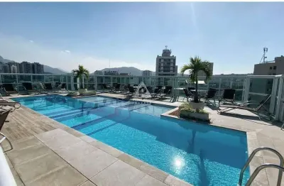 Apartamento à venda com 2 quartos, sendo 1 suite, varandão e infra total. próximo ao metrô e ao shopping tijuca