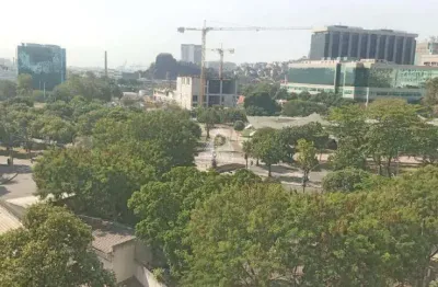 Conjugado, em excelente localização, próximo ao Metrô do Estácio