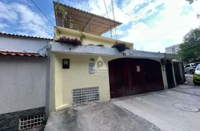 Casa a venda , 3 quartos , suíte, vaga, rua uruguai -tijuca