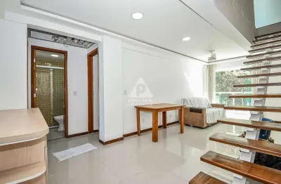 Cobertura a venda, 3 quartos, vaga de garagem, mais área externa no melhor da tijuca
