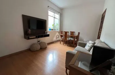 Apartamento de 2 quartos com suíte, próximo ao largo da segunda feira e metro da são francisco xavier