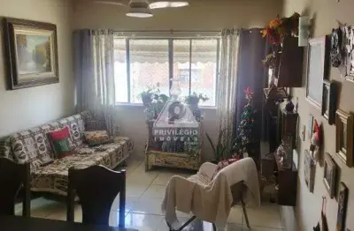 Apartamento com 3 quartos à venda na Rua Via Láctea, --, Andaraí, Rio de Janeiro