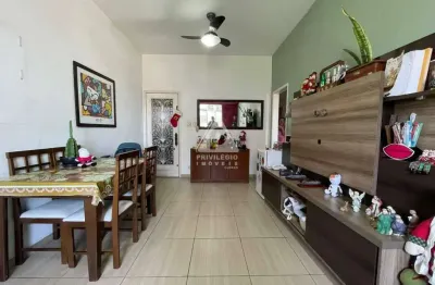 Aconchegante apartamento 2 quartos com dependência, 81m², com localização privilegiada na rua uruguai - tijuca. imperdível!