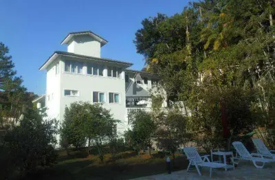 Casa de condomínio à venda, 4 suítes, 1 vaga, carlos guinle - teresópolis/rj