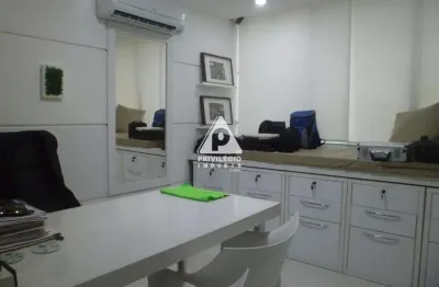 Sala comercial à venda na Avenida José Silva de Azevedo Neto, --, Barra da Tijuca, Rio de Janeiro
