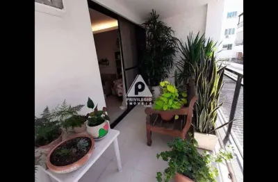 Apartamento 2 quartos 1 suíte 1 vaga sol manhã posto 10 recreio dos bandeirantes