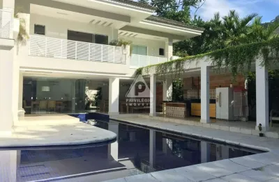 Casa com 850m² integrada a natureza, 5 suítes, escritório, reserva itanhnagá barra da tijuca - rj