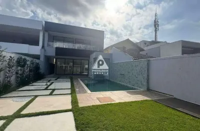 Casa em condomínio fechado com 3 quartos à venda na Rua Ivaldo de Azambuja, --, Barra da Tijuca, Rio de Janeiro