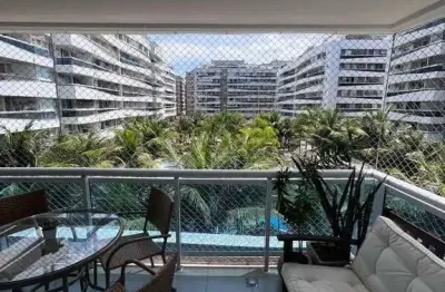 Vende-se: apartamento de 2 quartos no condomínio onda carioca