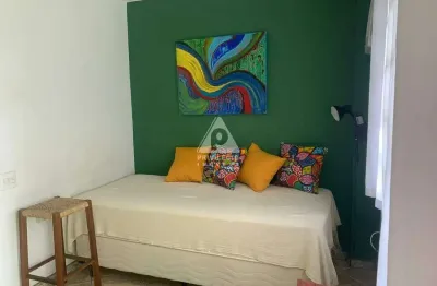 Casa triplex com 3 quartos 2 banheiros 1 lavabo gaaragem e varanda no recreio dos bandeirantes