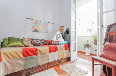 Apartamento com 3 quartos à venda na Rua Sá Ferreira, --, Copacabana, Rio de Janeiro