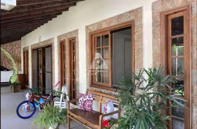 Casa linear no condomínio rio mar, 4 quartos, 1 suíte - barra da tijuca, rio de janeiro/rj