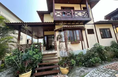Casa duplex, com 4 quartos em condomínio fechado no recreio dos bandeirantes