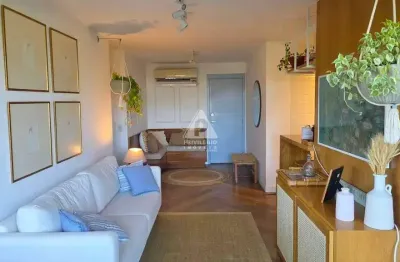 Apartamento à venda, 02 quartos, 02 suítes, 01 vaga, vista para a pedra da gávea, barra da tijuca - rio de janeiro/rj