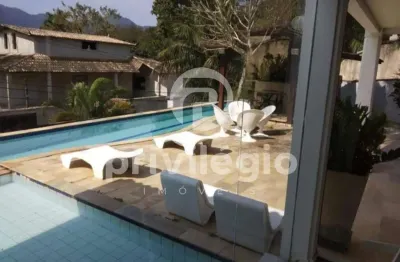 Casa com lazer de clube em vargem grande: 7 quartos, piscina e sauna. condominio quinta do morgado