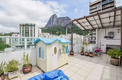 Humaitá, cobertura com vista cinematográfica de 3 quartos, 1 suite com 2 vagas na escritura.