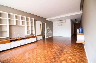 Apartamento com 3 quartos, 1 suíte a venda em botafogo