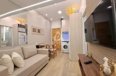 Conjugado dividido em quarto e sala | reformado | porteira fechada | andar alto | botafogo - rj