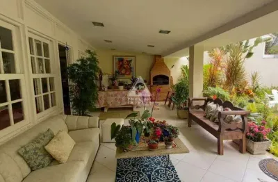 Casa em condomínio - 5 quartos , sendo 2 suítes - interlagos de itaúna - barra da tijuca