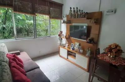 Apartamento de 2 quartos com suíte e vaga na escritura à venda na glória