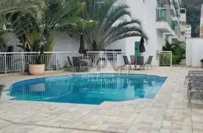 Oportunidade em botafogo! flat ,- 2 qts, suíte, reformado, varanda, 1 vaga e total infraestrutura !