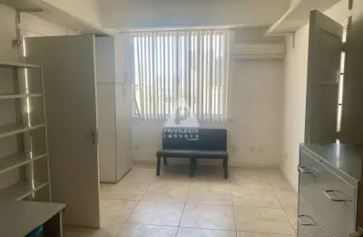 Sala comercial à venda na Rua México, --, Centro, Rio de Janeiro