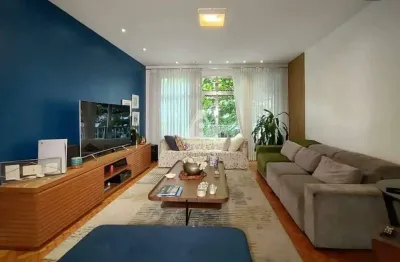 Apartamento com 3 quartos reformado em área nobre do bairro mais desejado do rio