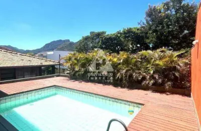 Excelente cobertura - 4 quartos - 01 suite - closet - 500m² - terraço com piscina e churrasqueira - 04 vagas - jardim oceânico - barra da tijuca