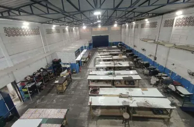 Galpão moderno com 360m² – Excelente localização ao lado da BR-101 à venda