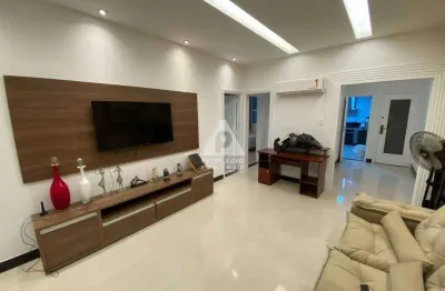 Apartamento reformado no coração de copacabana com vaga na escritura