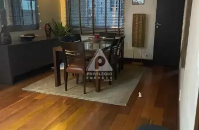 Maravilhoso sala e 3 quartos com vaga na escritura próximo a ipanema