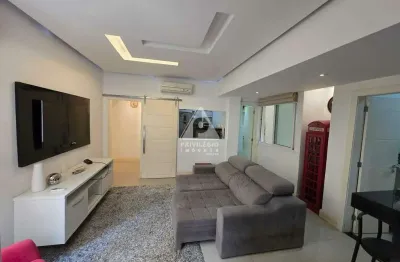 Apartamento de 2 quartos reformado a venda em copacabana!!!!