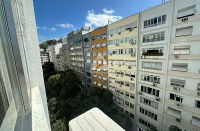 Apartamento 2 quartos, 1 vaga na escritura em rua nobre do posto 6 de copacabana.