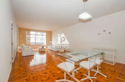 Exclusividade em copacabana – posto 6 | 1 por andar | 3 quartos + suíte + vaga escriturada