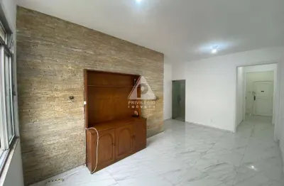 Seu sonho a poucos passos de ipanema!! 3 quartos e 1 vaga na escritura!! 94m²