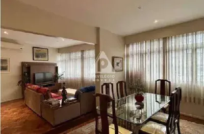 Ipanema!! legítimo 3 quartos, 3 banheiros, 1 vaga garantida na convenção! 130m²