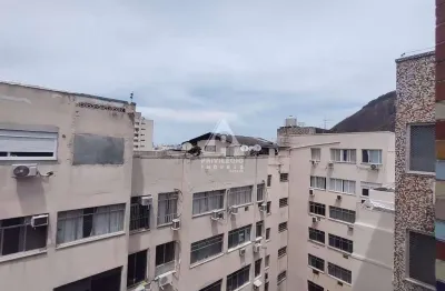 Apartamento duplex salão, 3 quartos, dependencias completas e 2 vagas de garagem!!