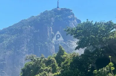 Charme e tranquilidade no coração de ipanema 2 quartos com vista para o cristo