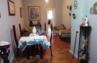 Ótima oportunidade em copacabana – 110m² | precisa de reforma | excelente localização